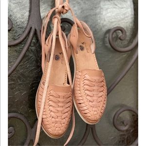 Agave boutique lace up huaraches